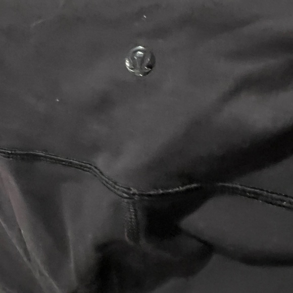 Lululemon Rare Black High Times Tech Mesh High
Rise, Sz 4 - Picture 5 of 6